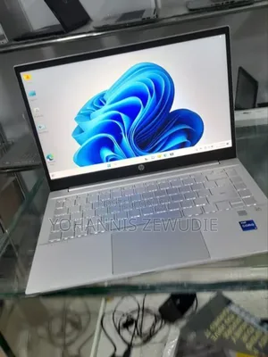 New Laptop HP Pavilion 14 16GB Intel Core I7 SSD 512GB