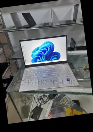 New Laptop HP Pavilion 14 16GB Intel Core I7 SSD 512GB