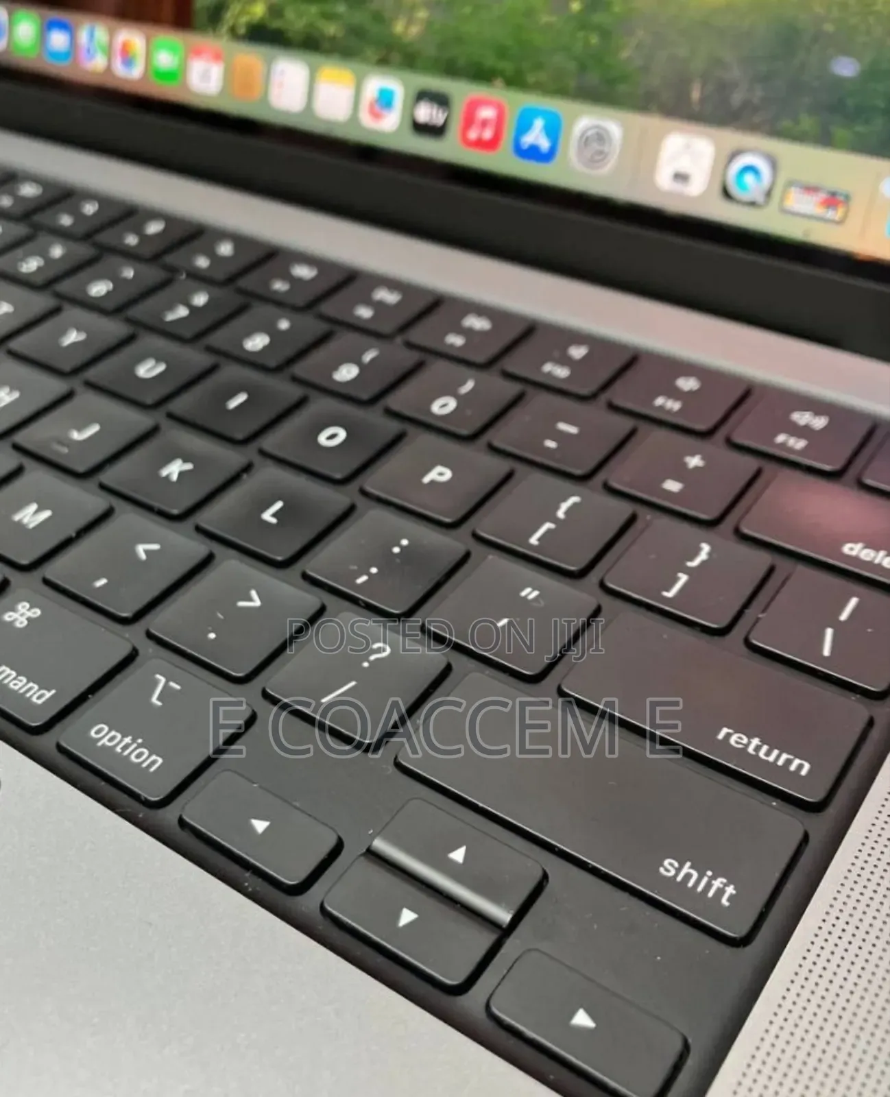 New Laptop Apple MacBook 16GB Apple M1 SSD 1T