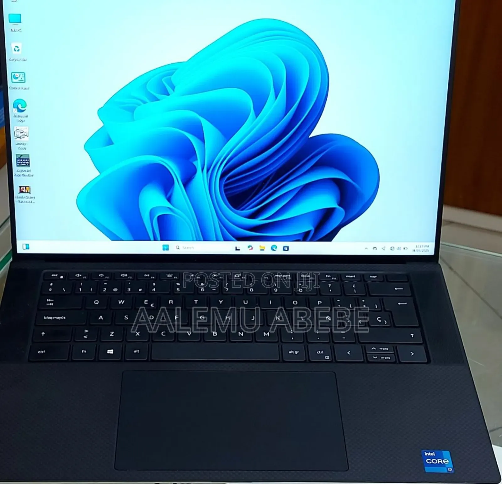 New Laptop Dell XPS 15 16GB Intel Core I7 SSD 512GB