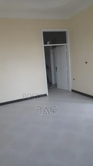 3bdrm Villa in የግል ቅንጡ ቪላ, Bole for sale