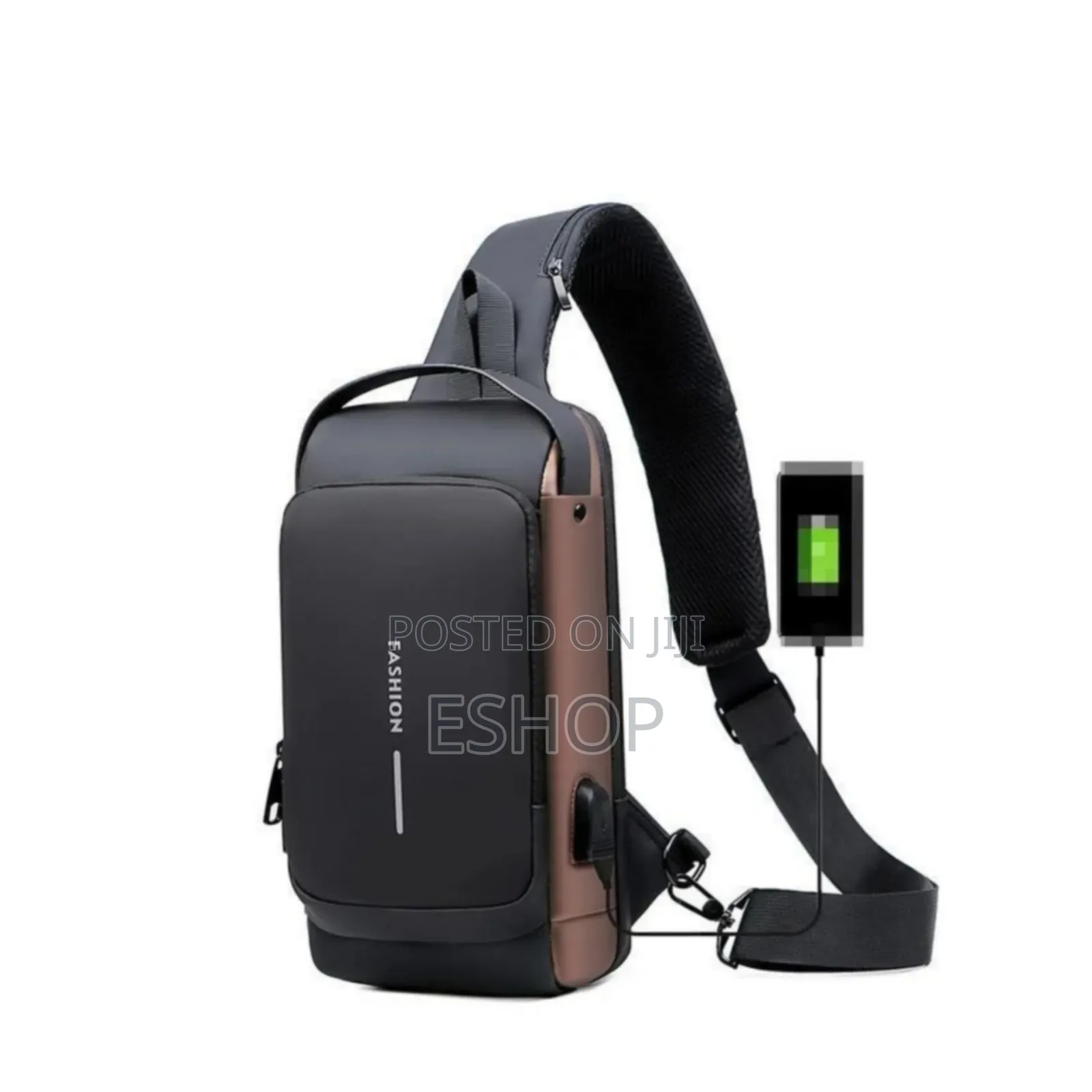 **Chic Unisex Shoulder Bag – Spacious Stylish**