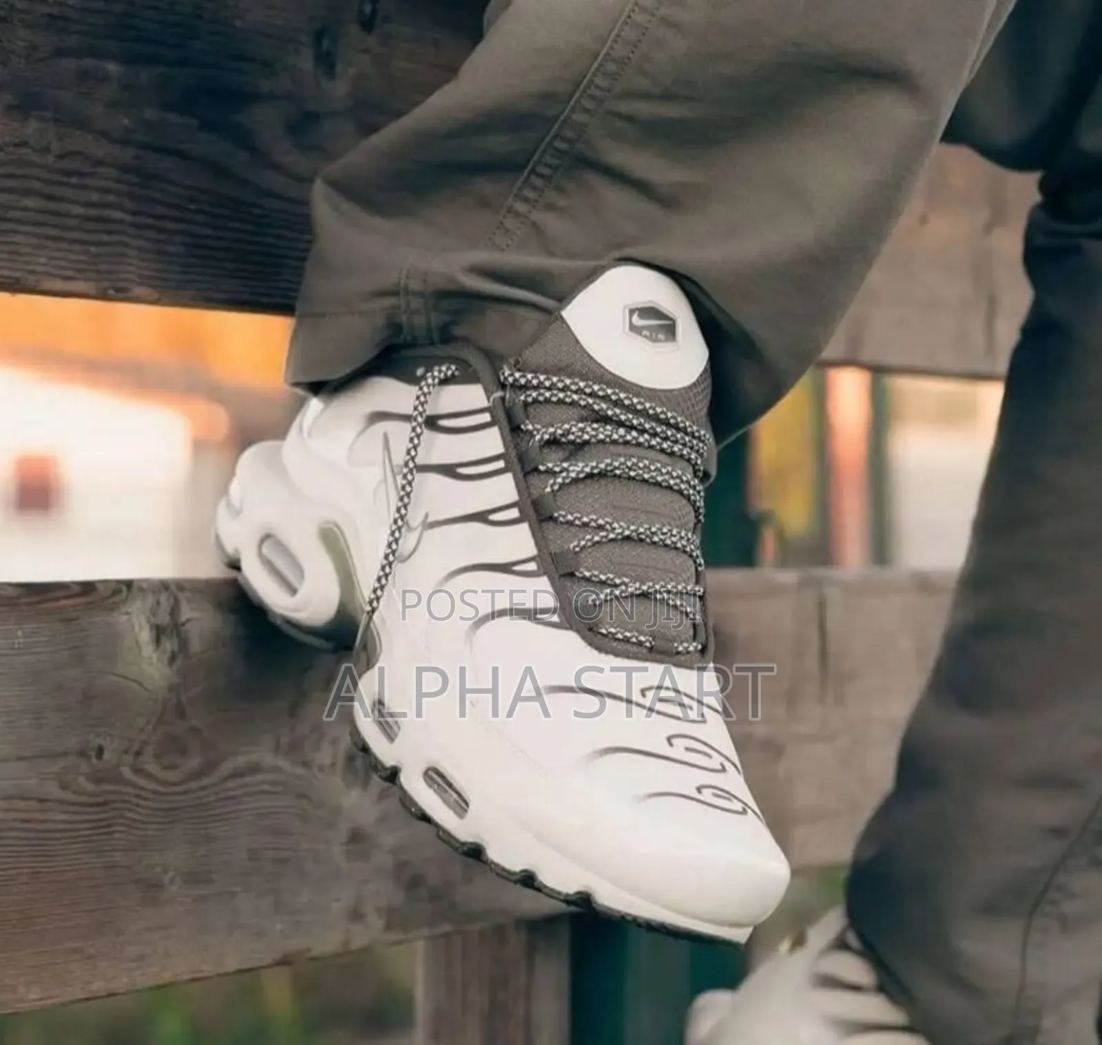 Nike Air Max Plus Tn ‘Bone Khaki/Olive’ Shoes