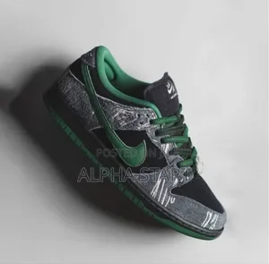 Nike Sb Dunk Low ‘There Skateboards’ Shoes