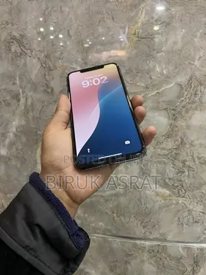 Photo - Apple iPhone 11 Pro Max 64 GB Gray