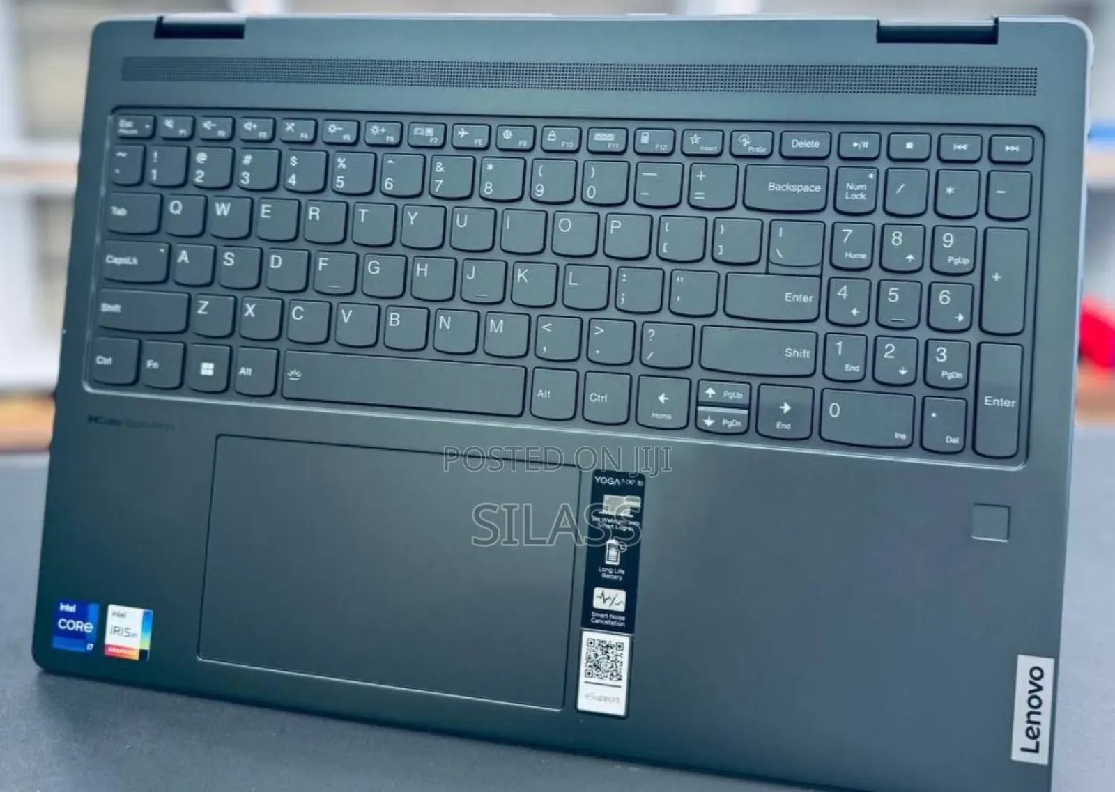 New Laptop Lenovo Yoga 7i 16GB Intel Core I7 SSD 512GB