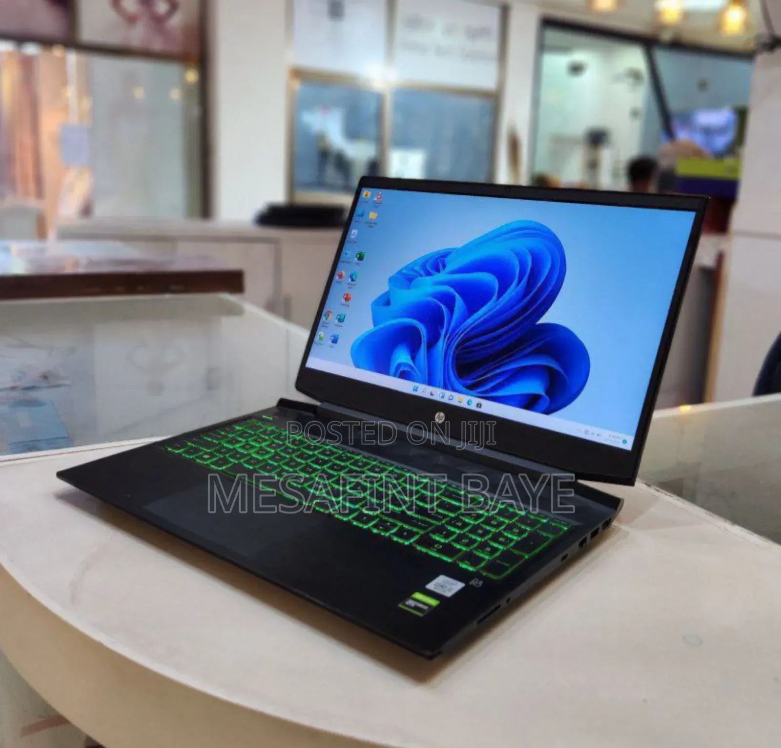 New Laptop HP Pavilion 10 16GB Intel Core I5 SSD 512GB