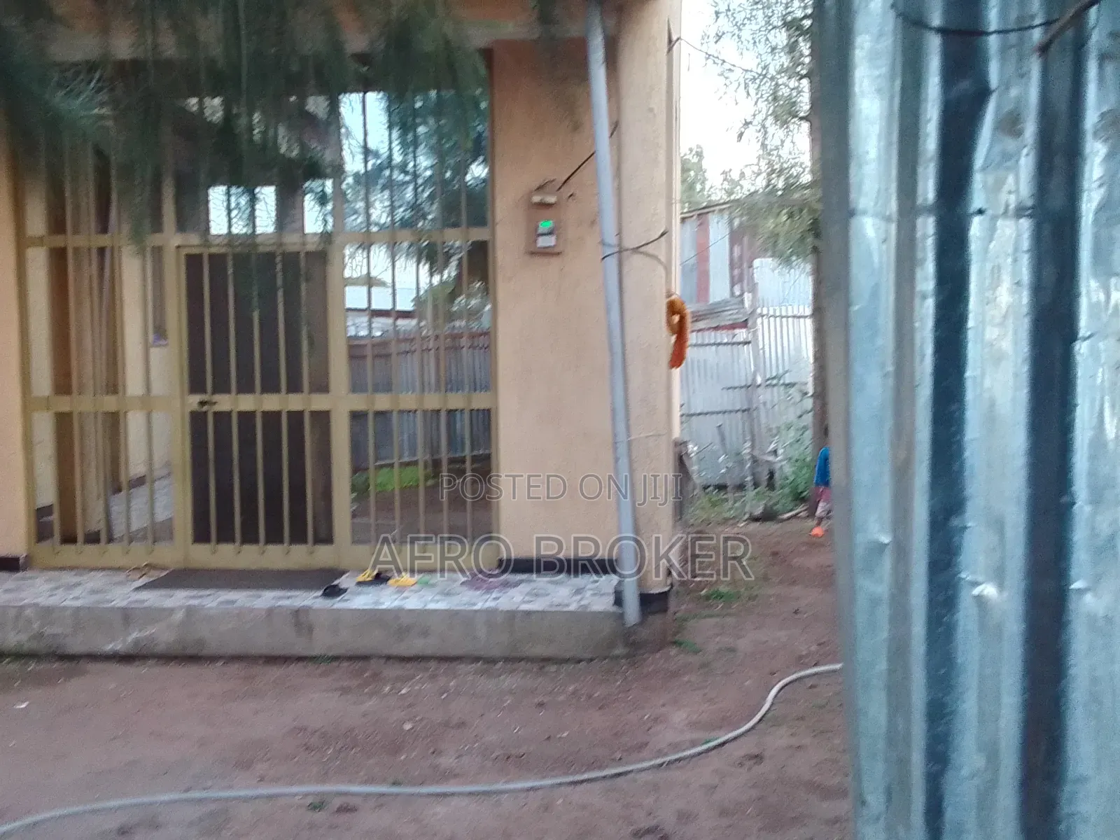 Furnished 4bdrm House in Woreda 8, Akaky Kaliti for sale