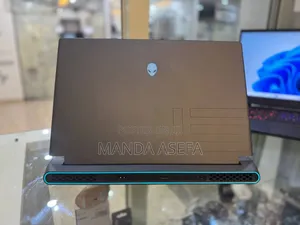 Photo - New Laptop Alienware M17x R2 16GB AMD Ryzen 7 SSD 512GB