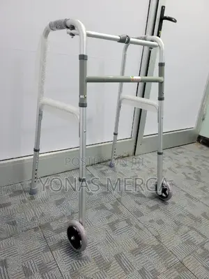 Photo - Walker/Walker/Equipped With Two Front Swivel Wheel
