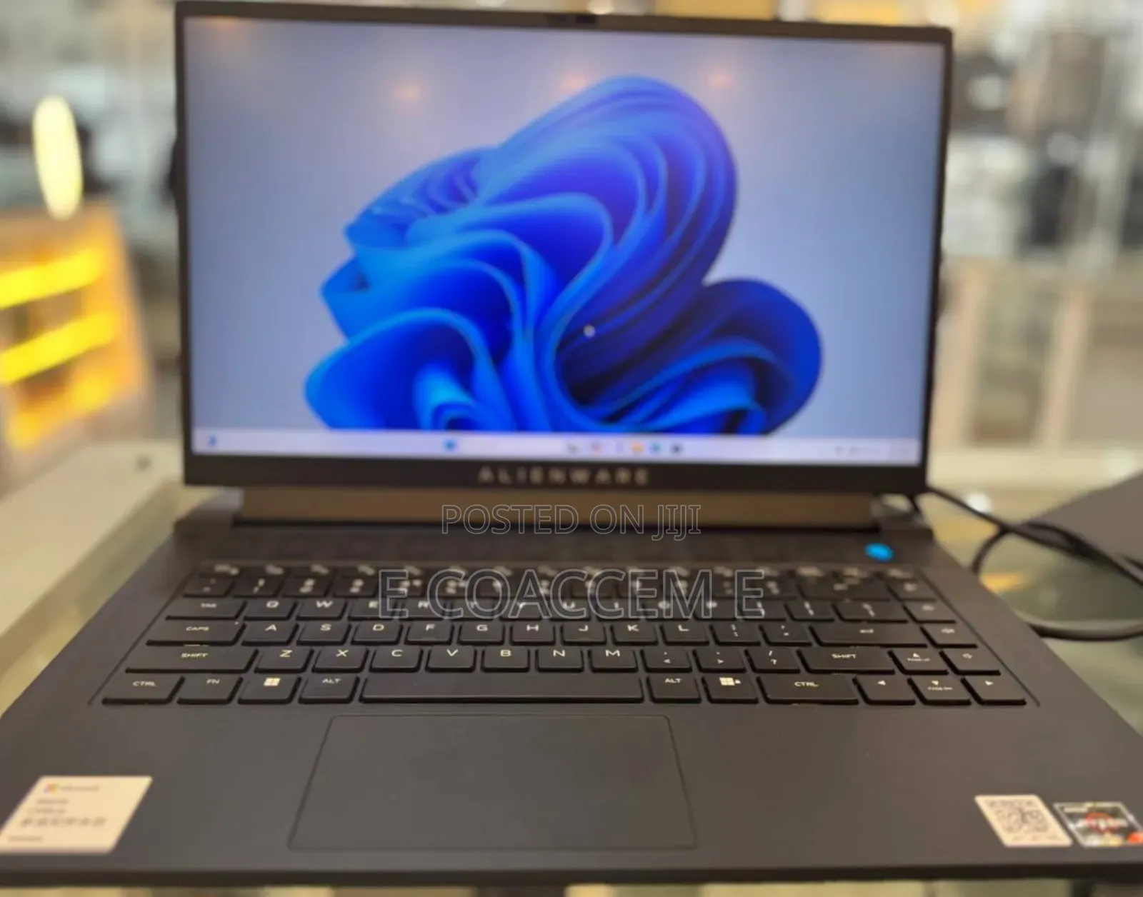 New Laptop Alienware M17x R2 16GB AMD Ryzen 7 SSD 512GB