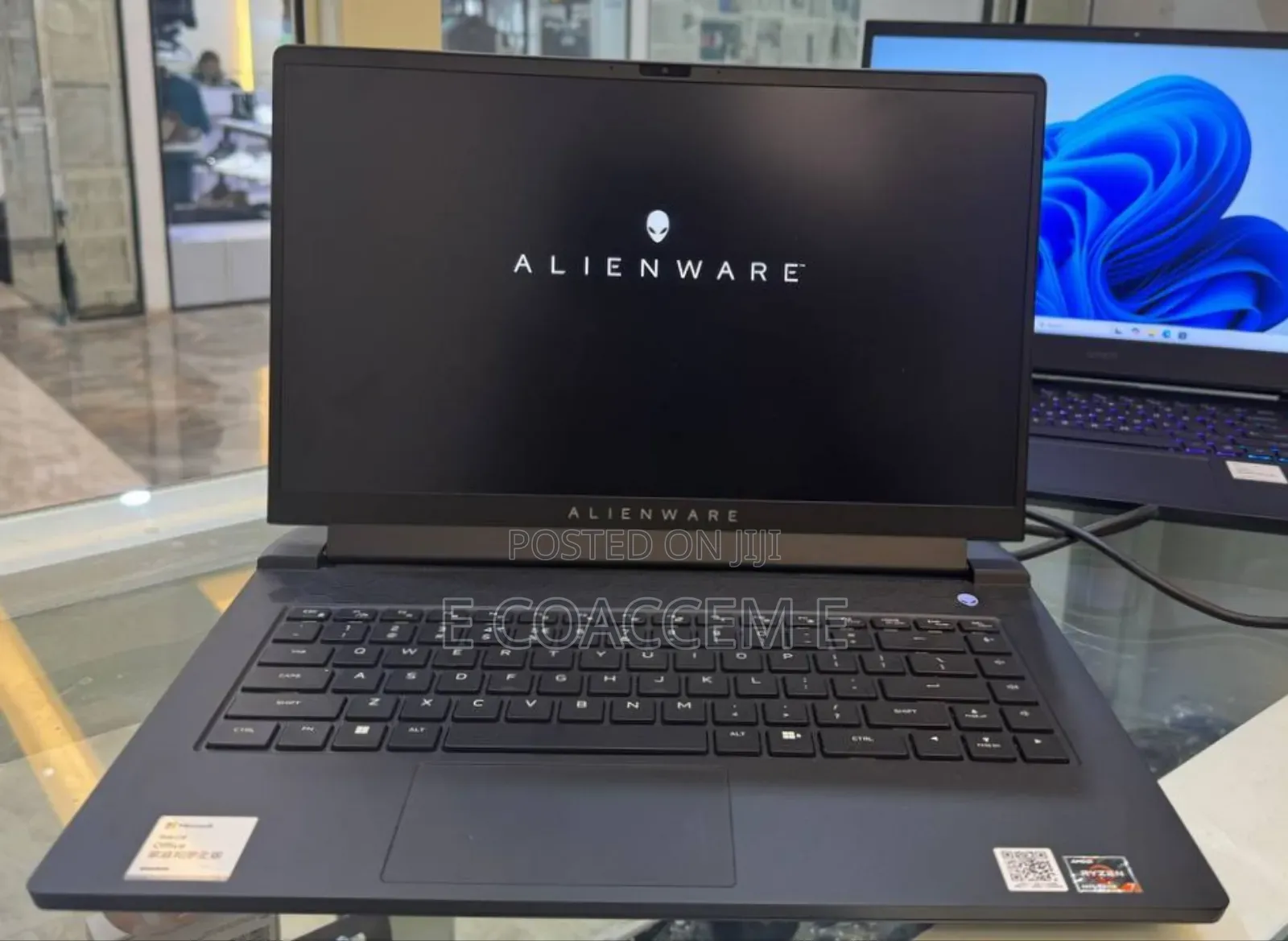 New Laptop Alienware M17x R2 16GB AMD Ryzen 7 SSD 512GB