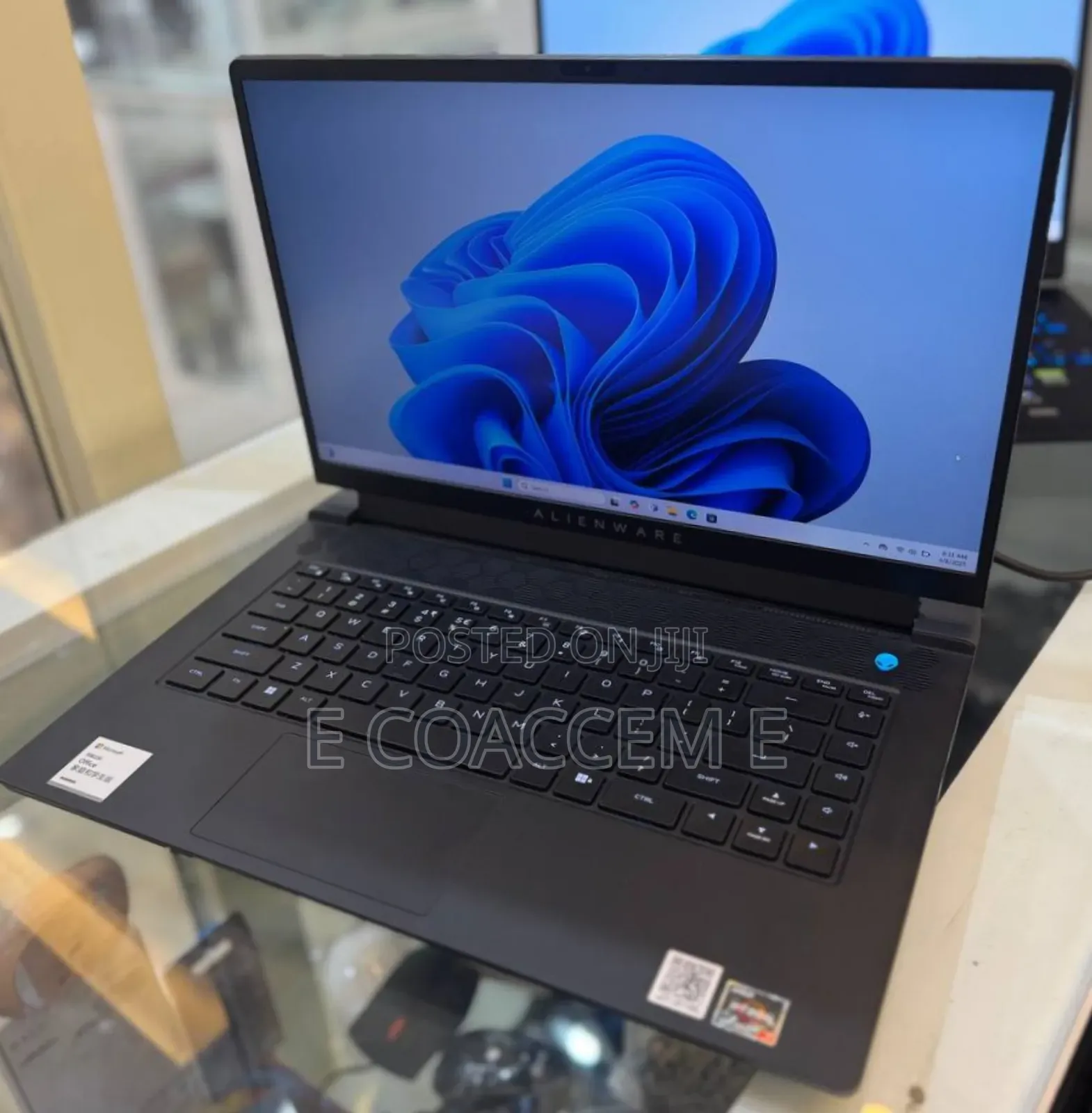 New Laptop Alienware M17x R2 16GB AMD Ryzen 7 SSD 512GB