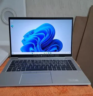 New Laptop HP EliteBook 840 G8 16GB Intel Core I5 SSD 512GB