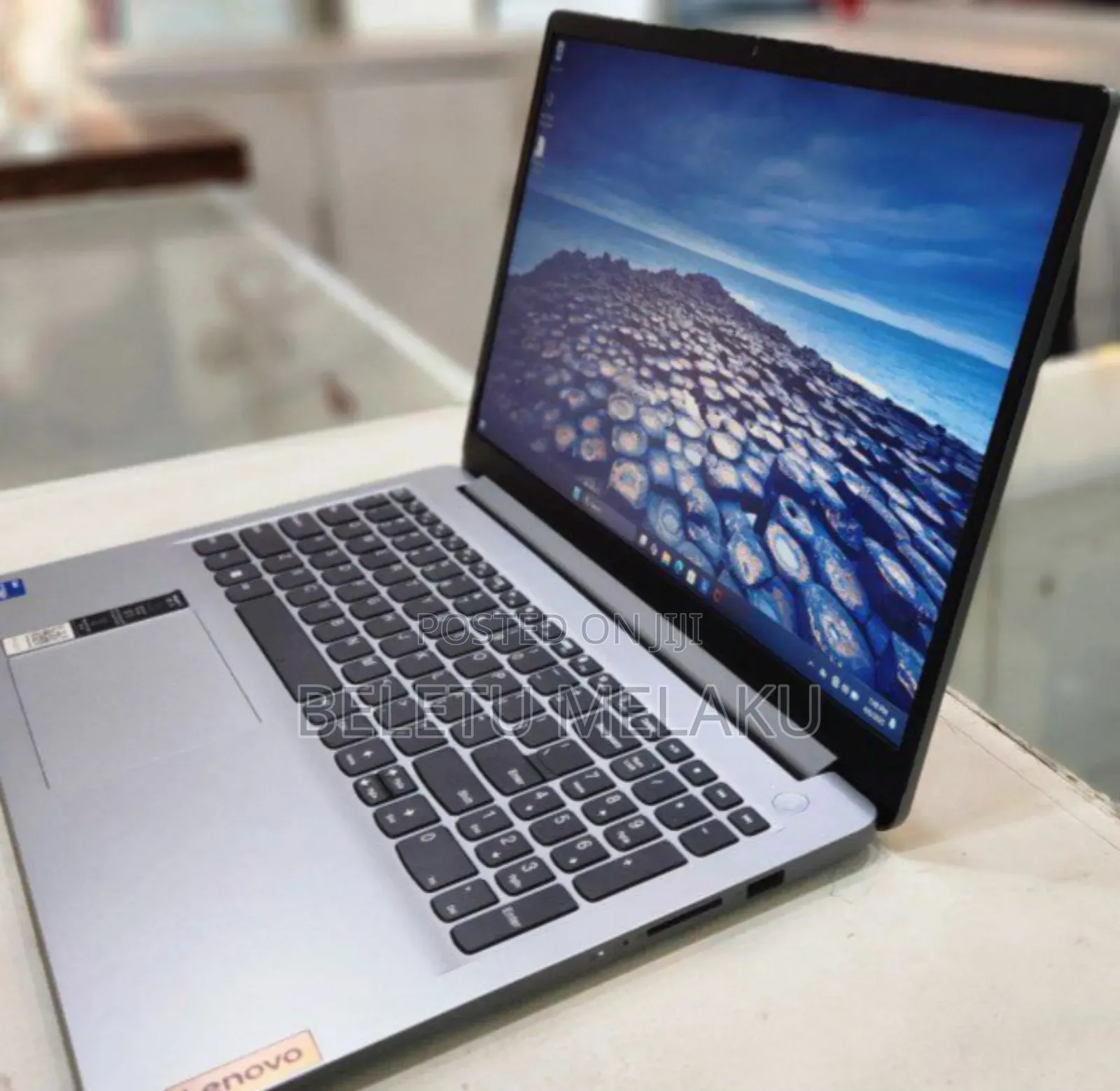 New Laptop Lenovo Ideapad 3 8GB Intel Core I5 SSD 512GB