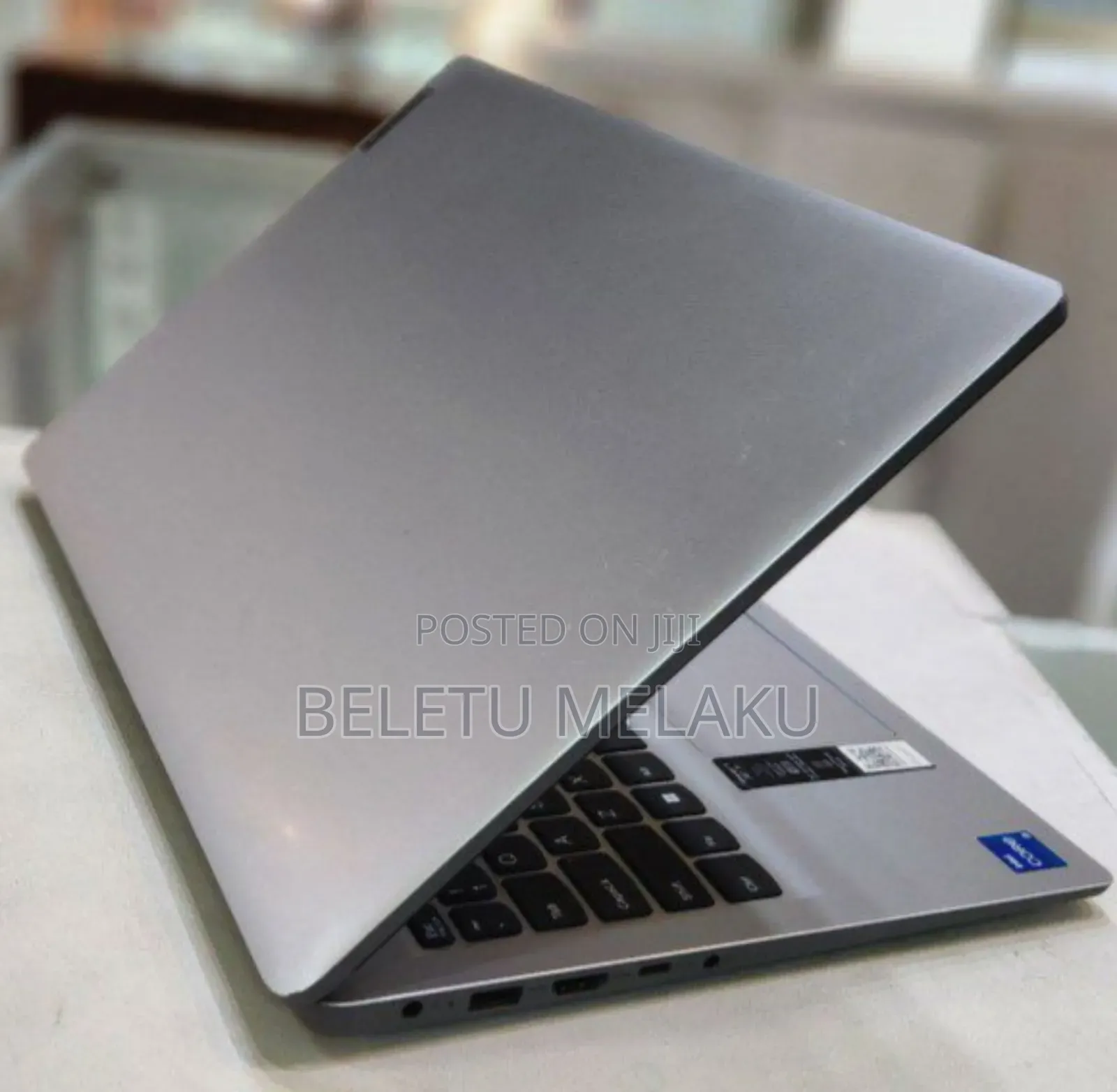 New Laptop Lenovo Ideapad 3 8GB Intel Core I5 SSD 512GB