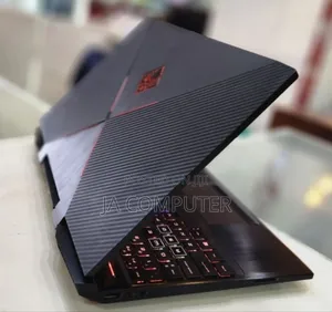 New Laptop HP Omen X 16GB Intel Core I7 SSHD (Hybrid) 1.5T
