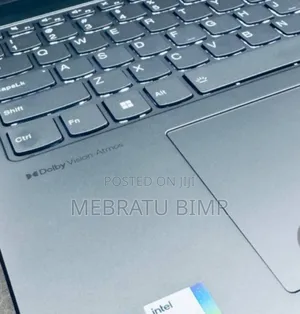 New Laptop Lenovo Yoga 7i 16GB Intel Core I7 SSD 512GB