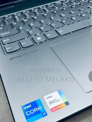 New Laptop Lenovo Yoga 7i 16GB Intel Core I7 SSD 512GB