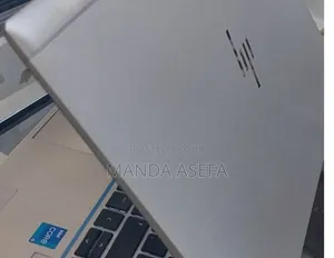 New Laptop HP EliteBook 840 G8 16GB Intel Core I5 SSD 512GB