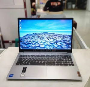 Photo - New Laptop Lenovo Ideapad 3 8GB Intel Core I5 SSD 512GB