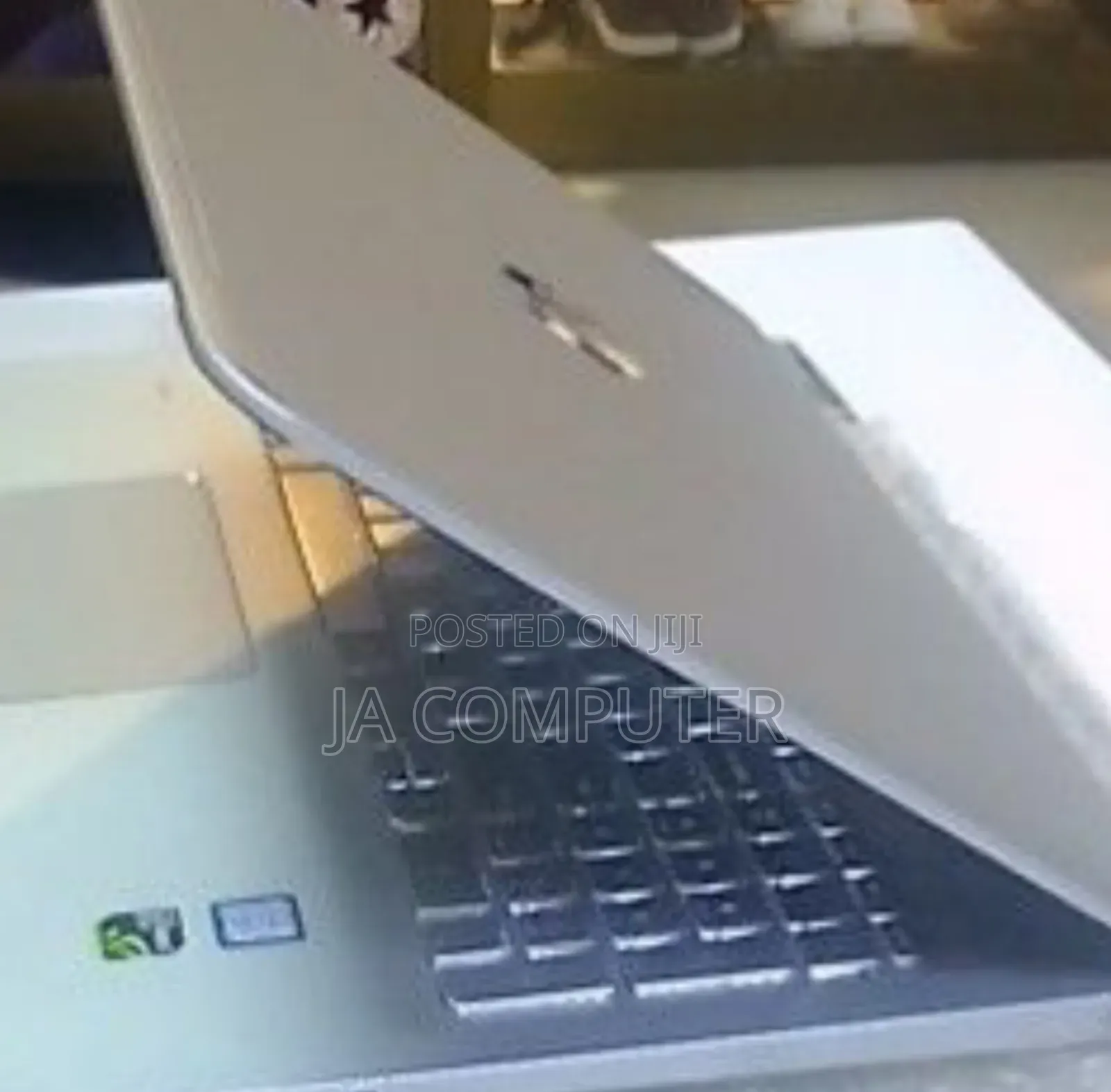 New Laptop HP Envy 13 8GB Intel Core I5 SSD 512GB