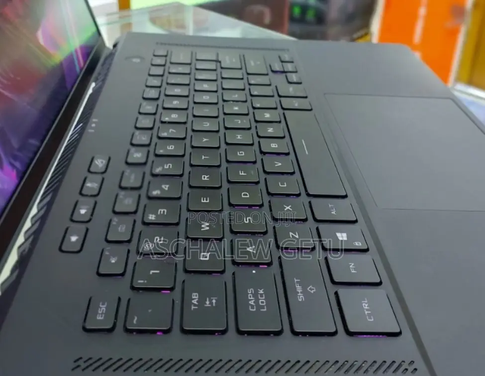 New Laptop Asus ROG Zephyrus G15 16GB Intel Core I9 SSD 1T