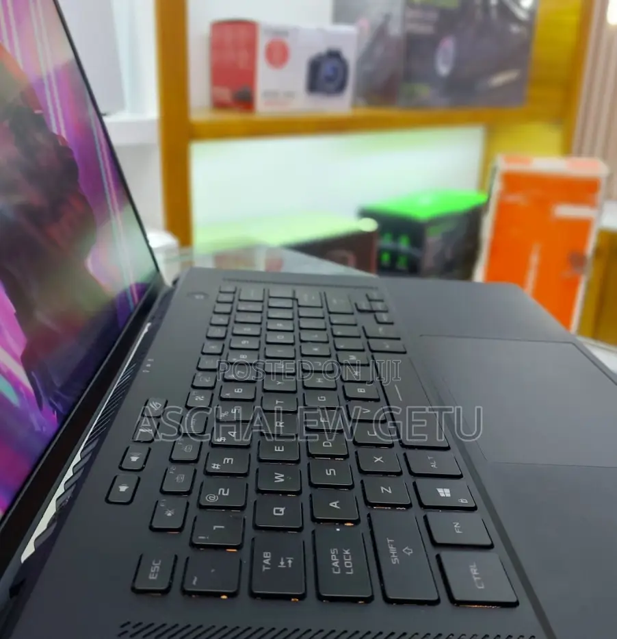 New Laptop Asus ROG Zephyrus G15 16GB Intel Core I9 SSD 1T