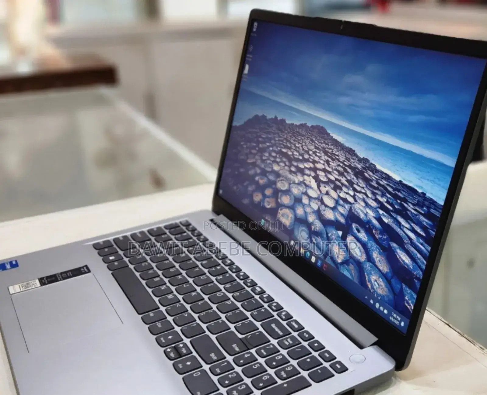 New Laptop Lenovo 8GB Intel Core I5 SSD 512GB