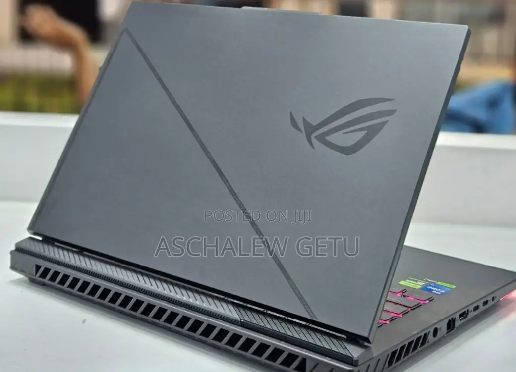 New Laptop Asus ROG Strix G15 32GB Intel Core I9 SSD 1T