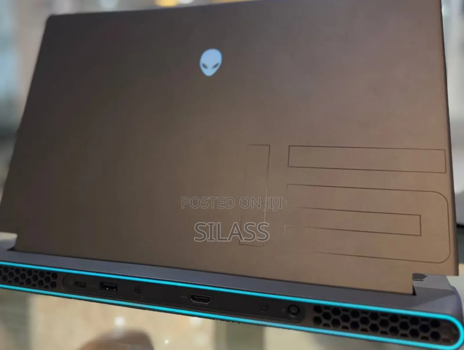 New Laptop Alienware M15 R3 16GB AMD Ryzen 7 SSD 512GB