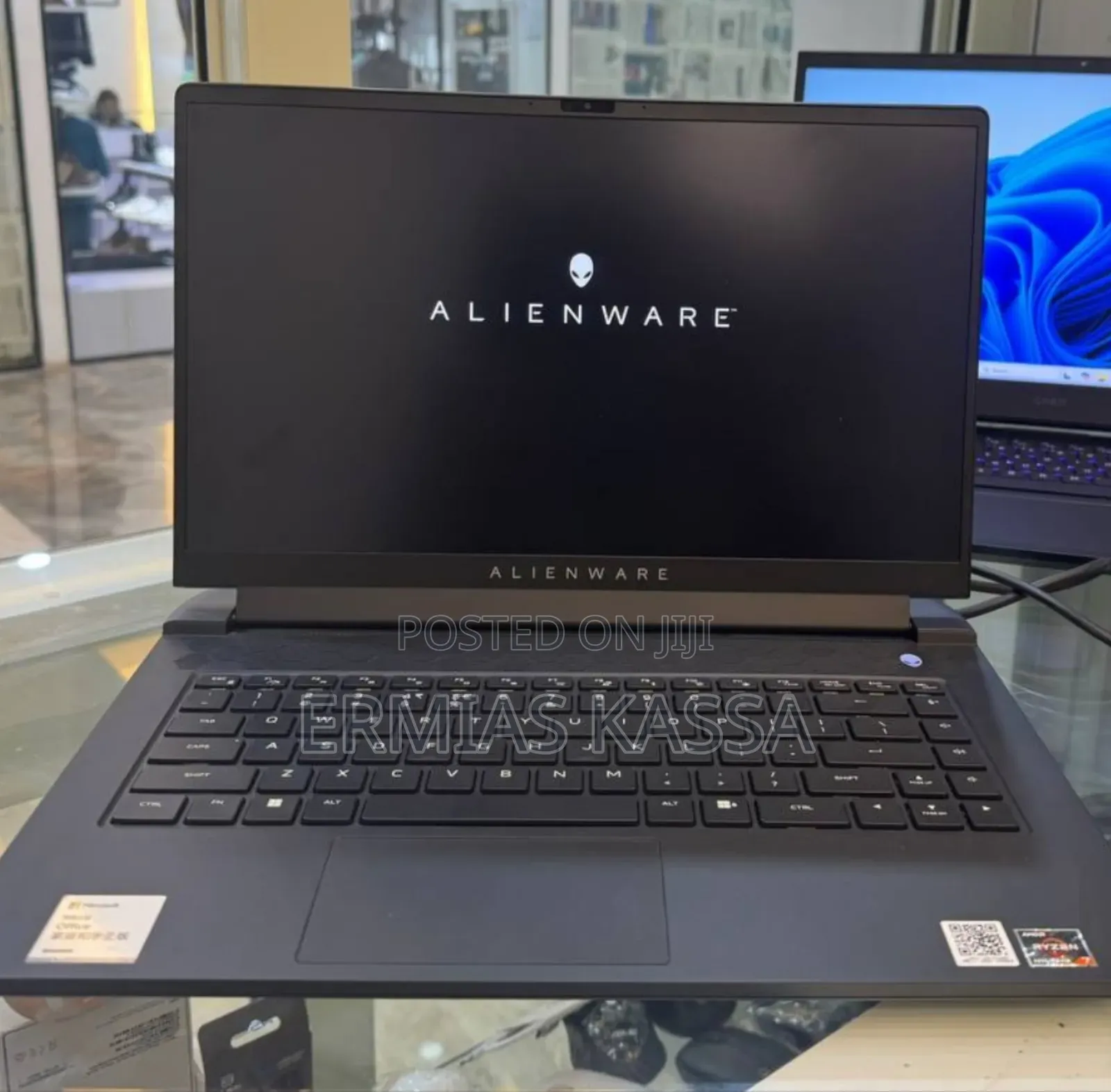 New Laptop Alienware M15 R3 16GB AMD Ryzen 7 SSD 512GB