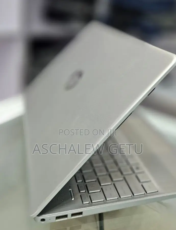 New Laptop HP Stream Notebook 8GB AMD Ryzen 7 SSD 512GB