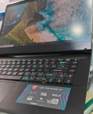 New Laptop MSI Vector GP66HX 12UGS 32GB Intel Core I7 SSD 1T