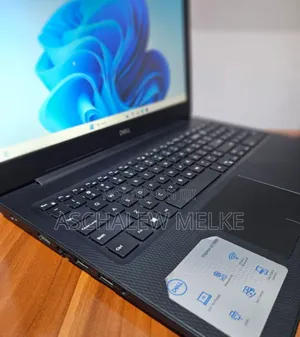 New Laptop Dell Inspiron 15 8GB Intel Core I5 SSD 1T