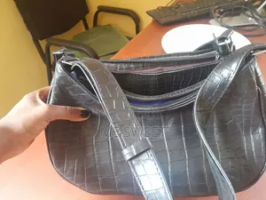 Photo - የሴት ቦርሳ Women Bags