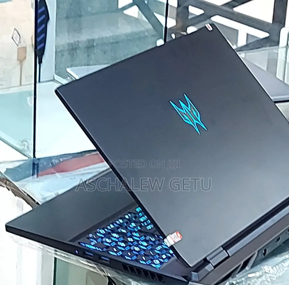 New Laptop Acer Predator Helios 300 16GB Intel Core I9 SSD 1T
