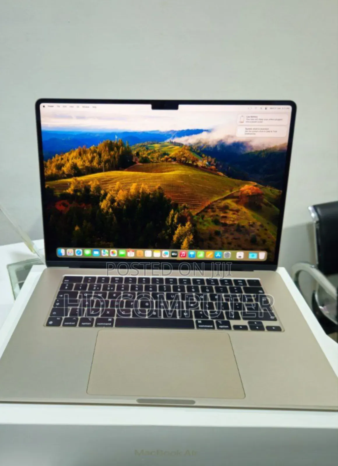 New Laptop Apple MacBook Air 2023 M2 8GB Apple M2 SSD 256GB