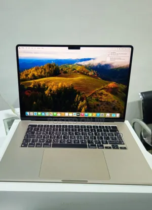 New Laptop Apple MacBook Air 2023 M2 8GB Apple M2 SSD 256GB