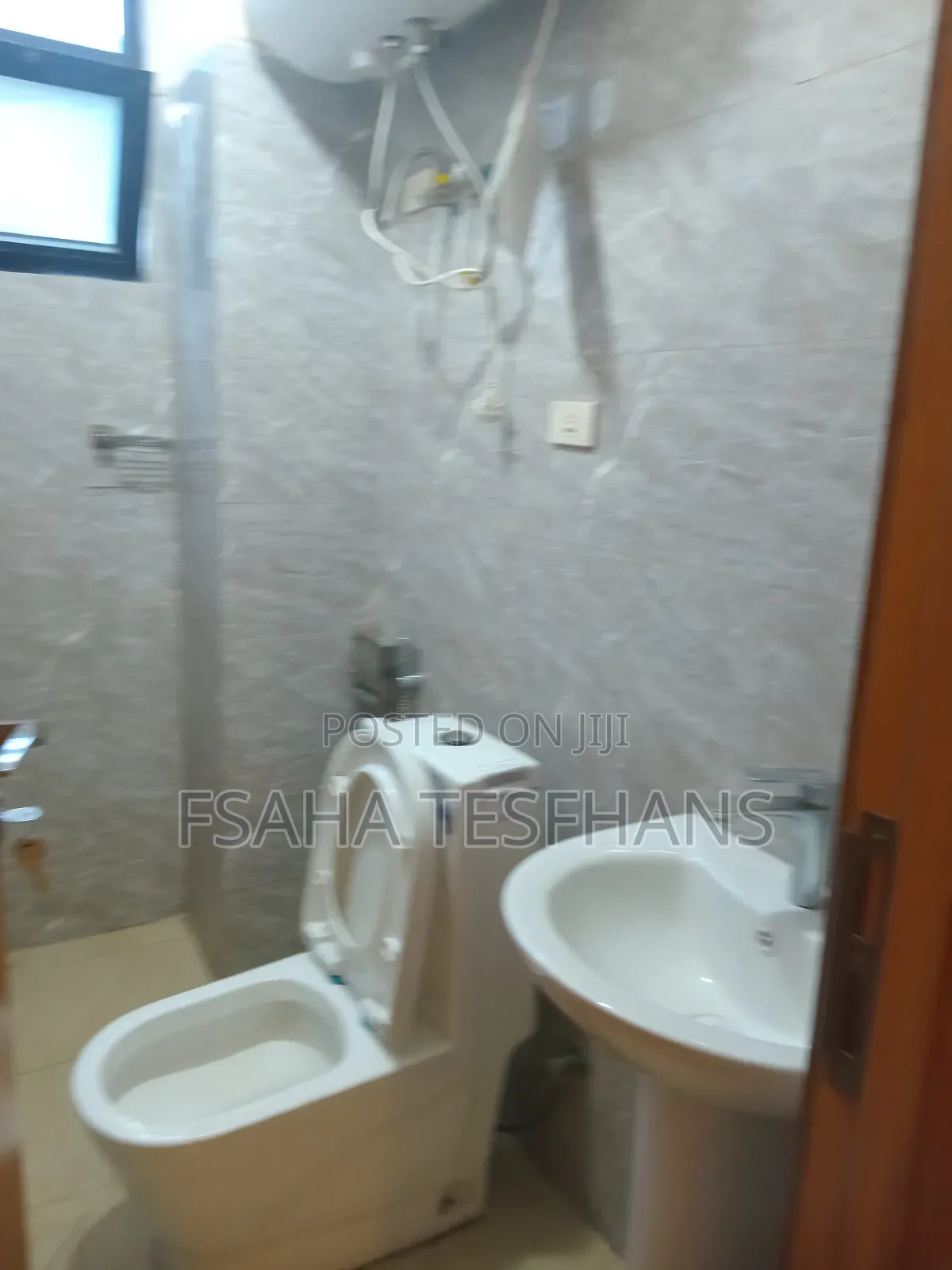 3bdrm Apartment in Apartments, Bole for rent