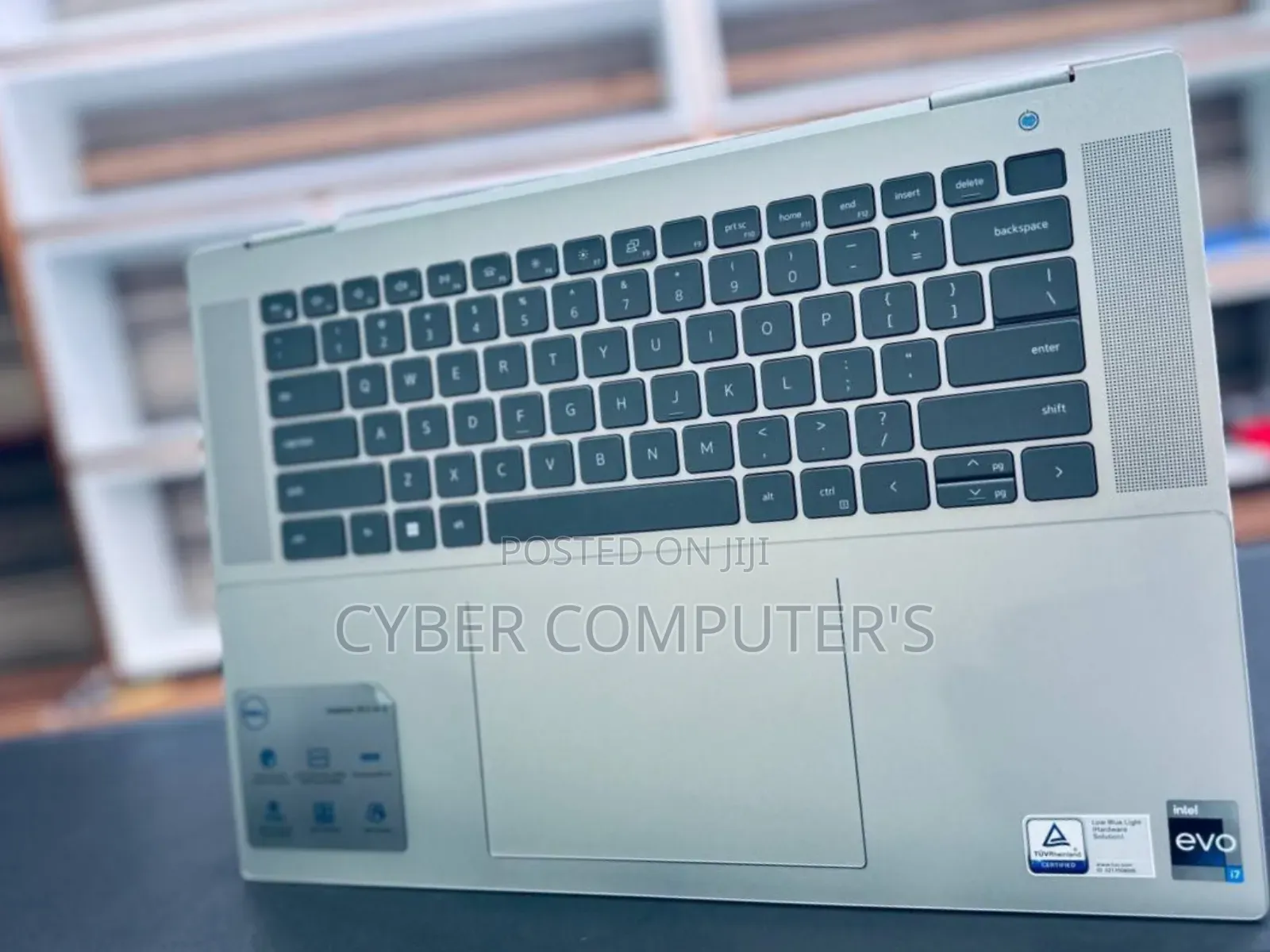 New Laptop Dell Inspiron 16 7630 16GB Intel Core I7 SSD 512GB