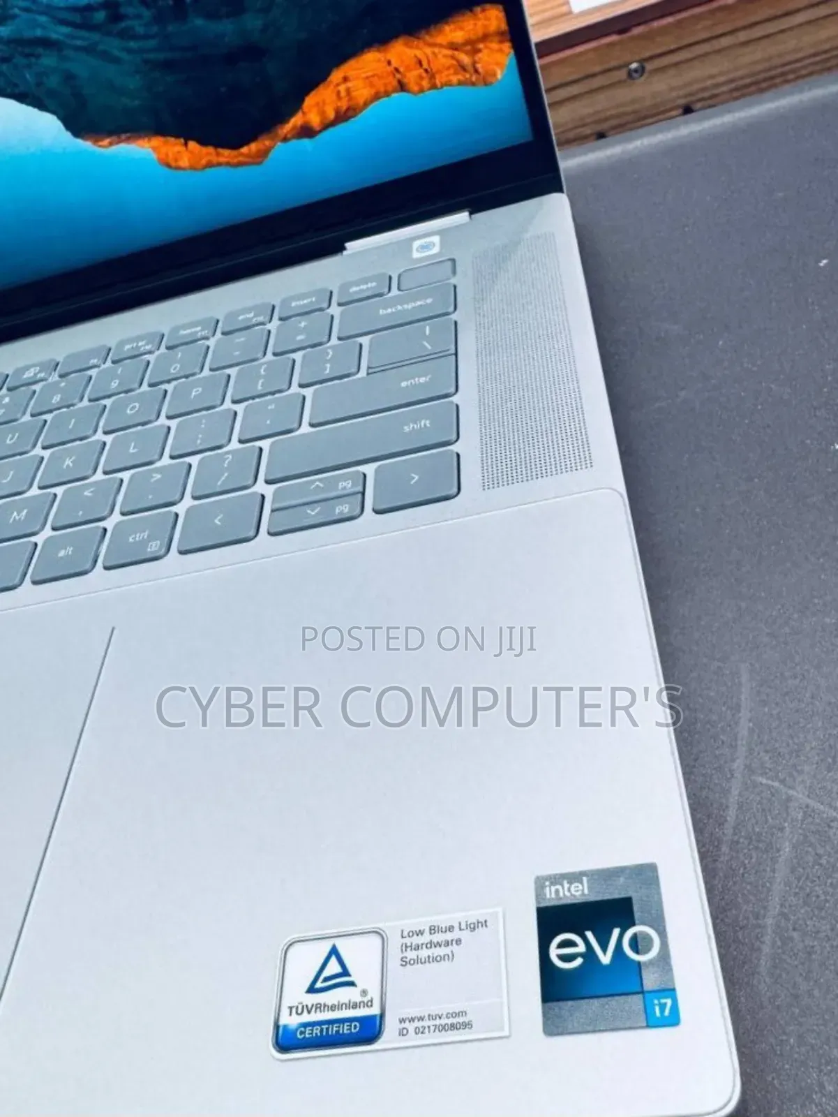 New Laptop Dell Inspiron 16 7630 16GB Intel Core I7 SSD 512GB