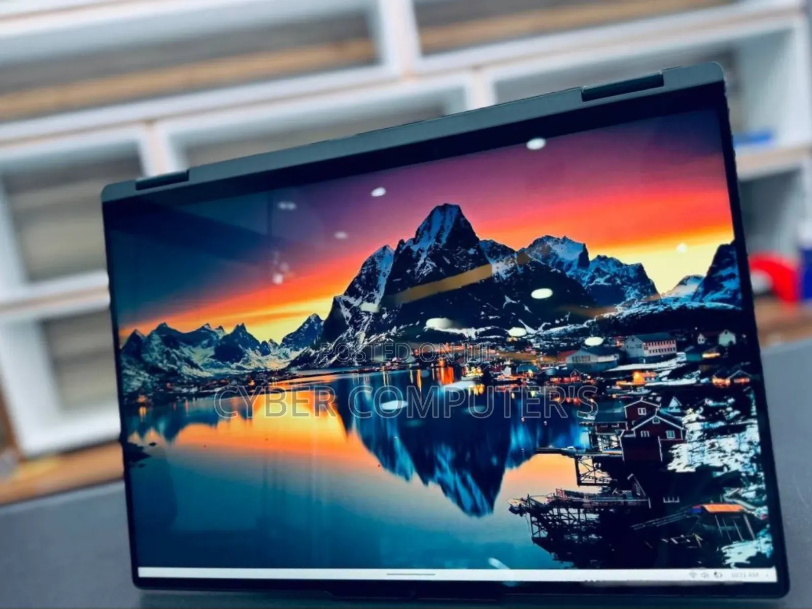 New Laptop Lenovo Yoga 7i 16GB Intel Core I7 SSD 512GB