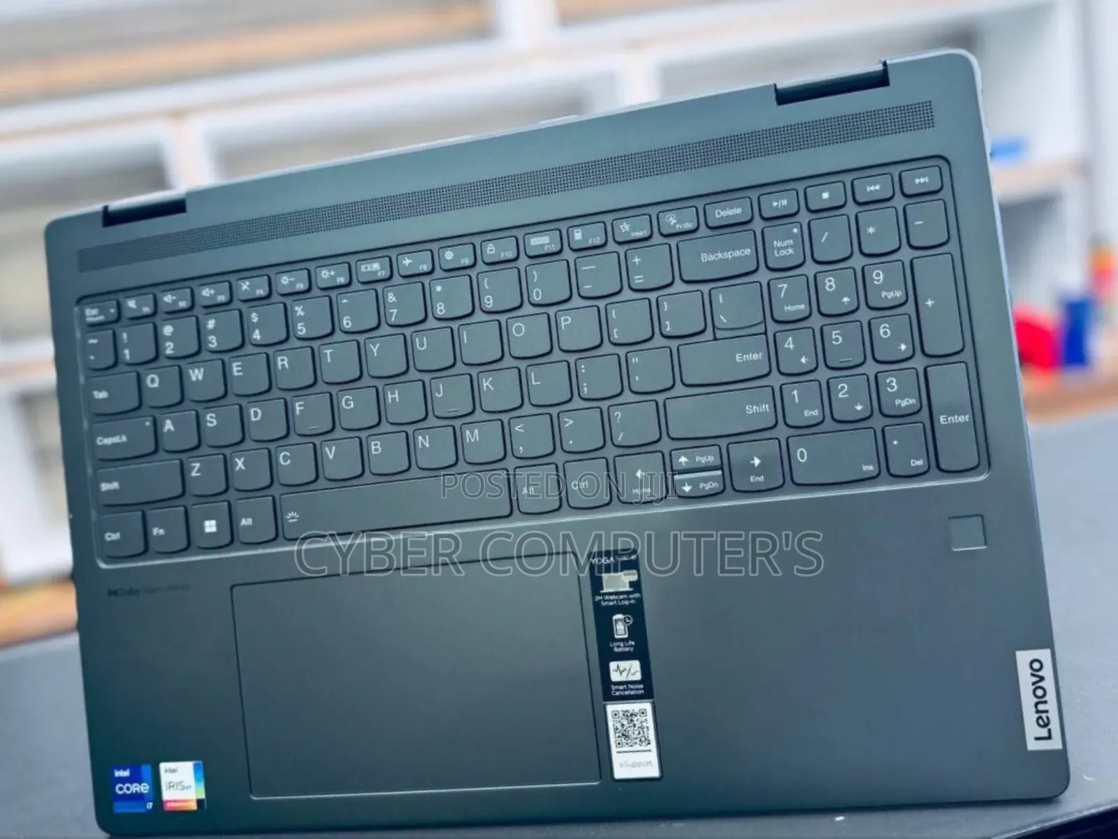 New Laptop Lenovo Yoga 7i 16GB Intel Core I7 SSD 512GB