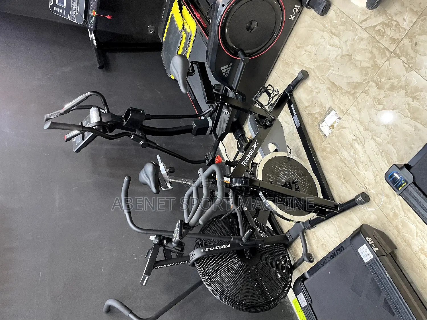አዲስ የገቡ የreebok ድርጅት ዘመናዊ Sprint Exercise Bikes