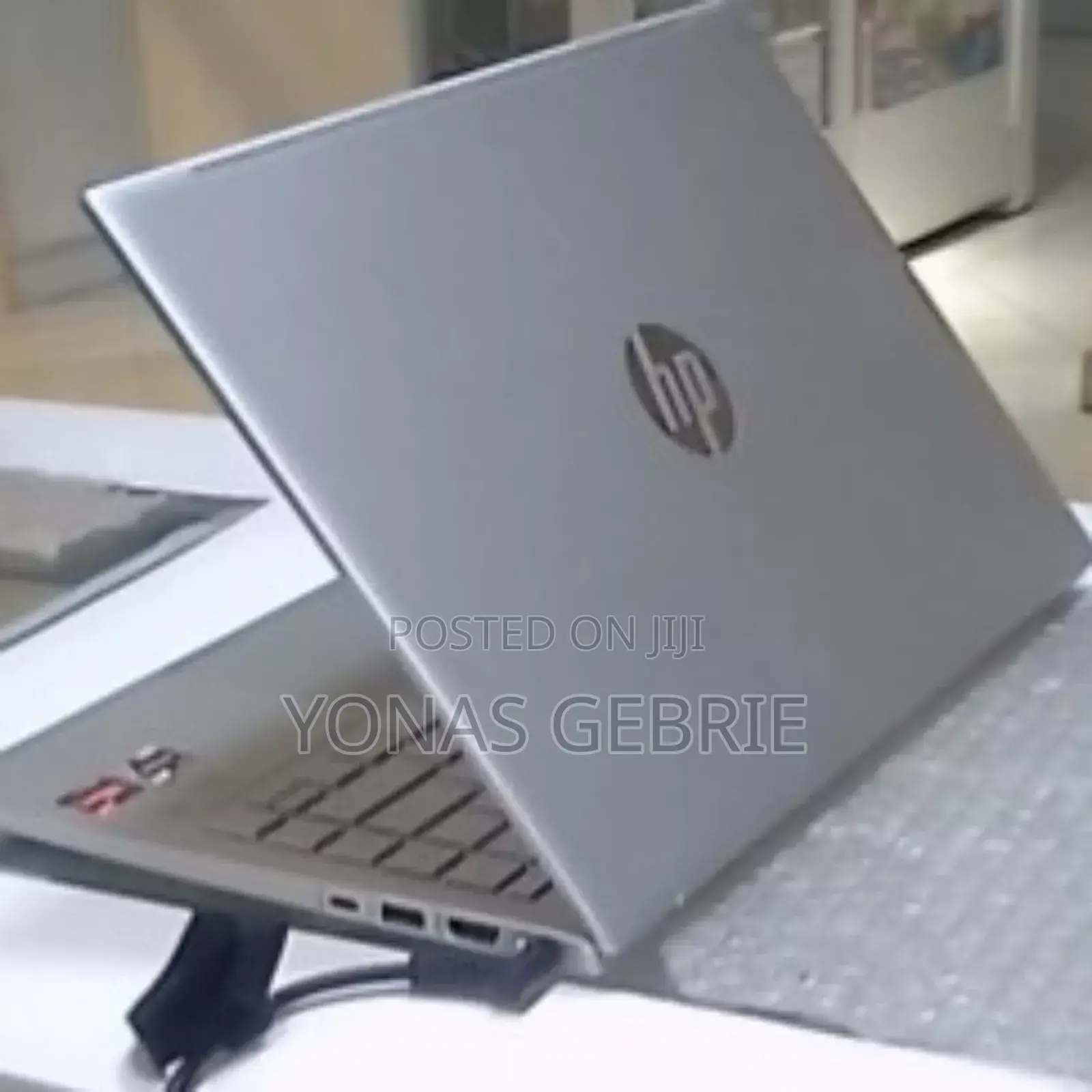 New Laptop HP Pavilion 14 8GB AMD Ryzen 5 SSD 512GB