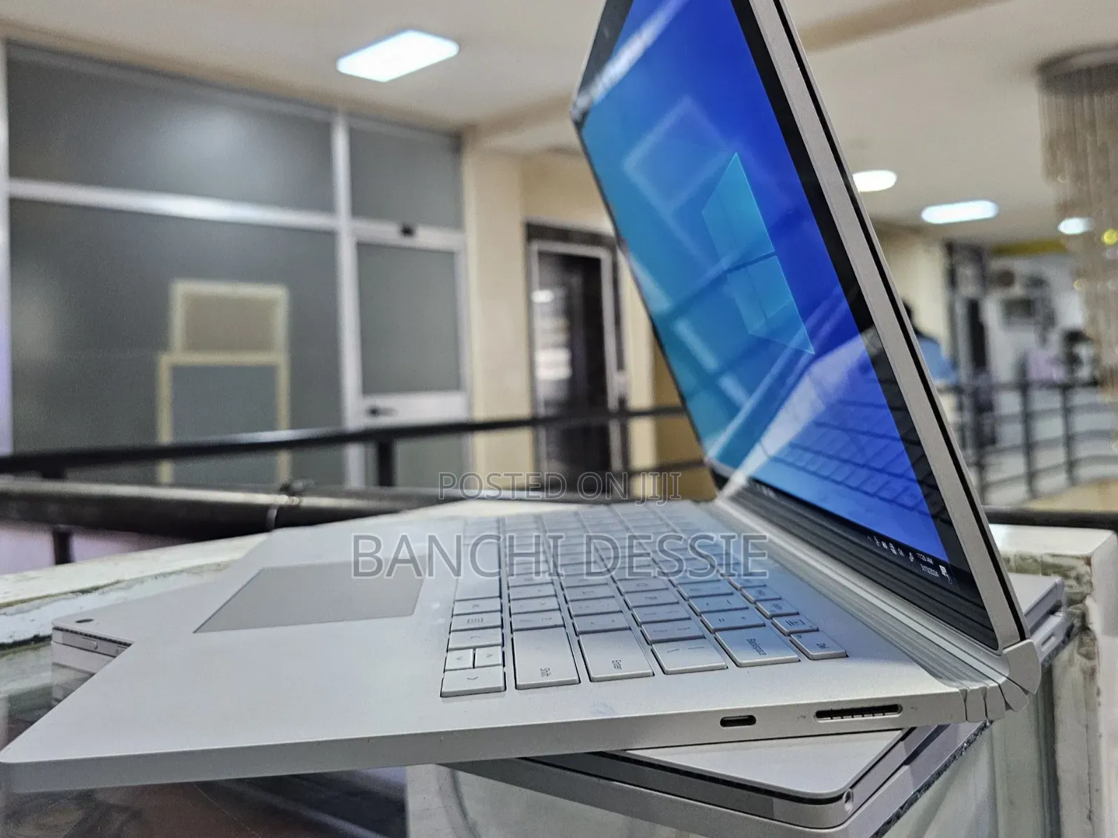 New Laptop Microsoft Surface Book 3 16GB Intel Core I7 SSD 256GB