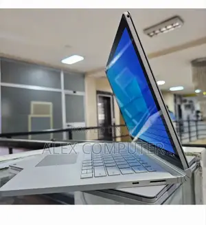 New Laptop Microsoft Surface Book 3 16GB Intel Core I7 SSD 256GB