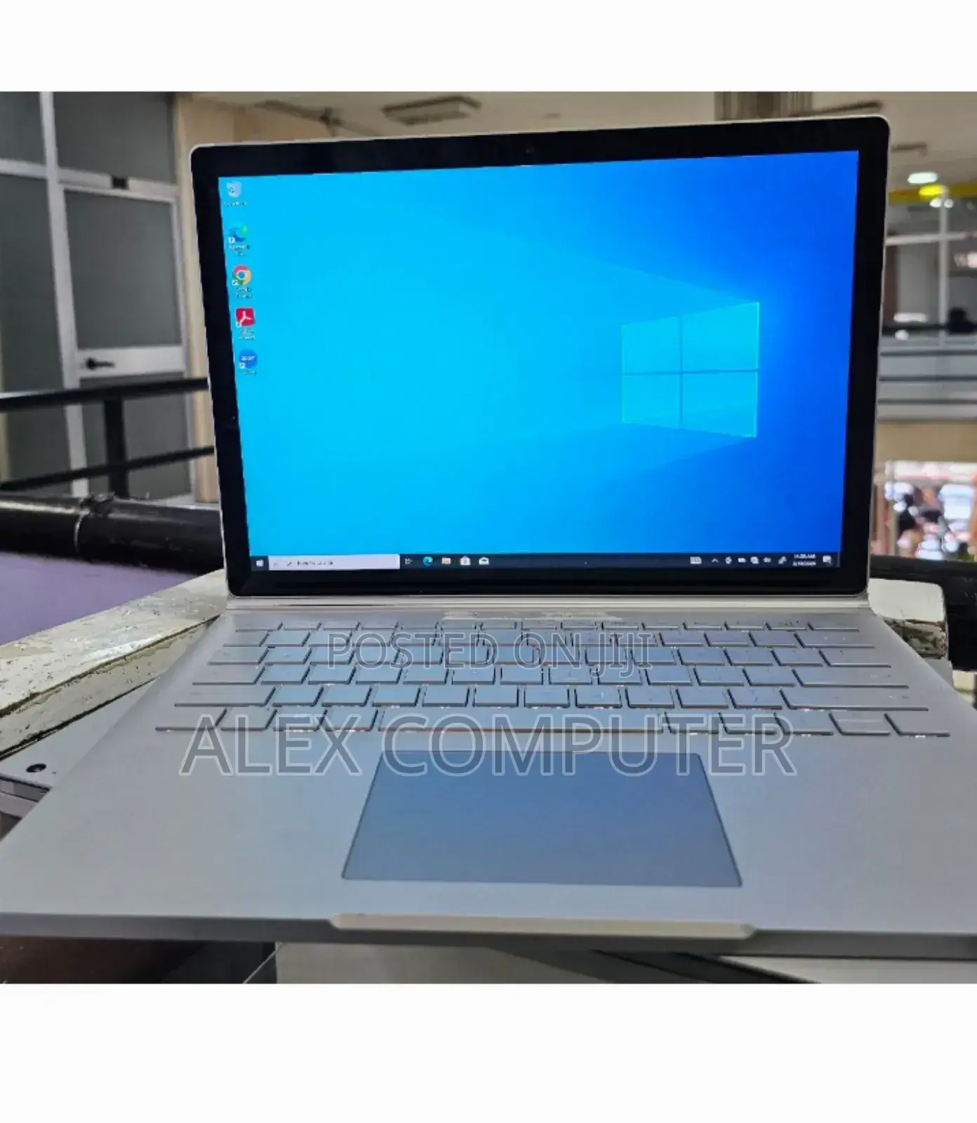 New Laptop Microsoft Surface Book 3 16GB Intel Core I7 SSD 256GB