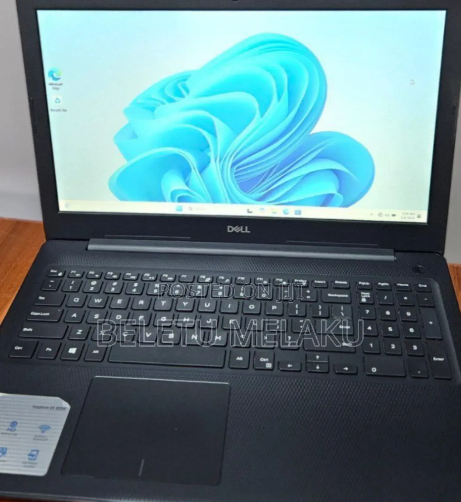 New Laptop Dell Inspiron 15 8GB Intel Core I5 SSD 1T